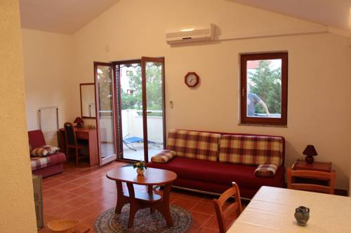 Novalja Kroatien Traveller Hotel Gutscheincode Booking.com
