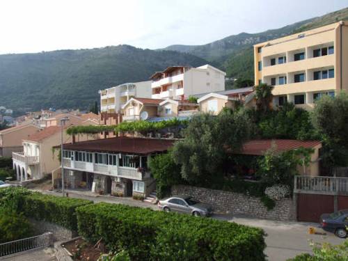 Petrovac na Moru Montenegro Traveller Hotel Gutscheincode Booking.com