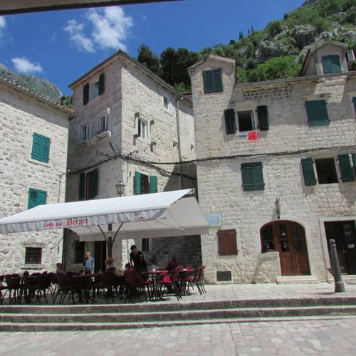 Kotor Montenegro Traveller Hotel Gutscheincode Booking.com