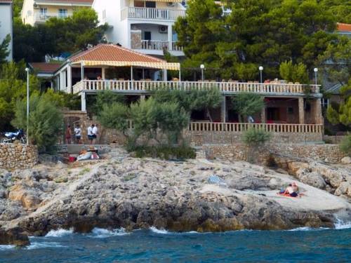 Jelsa Kroatien Traveller Hotel Gutscheincode Booking.com