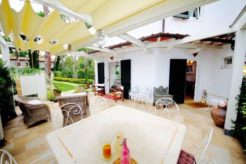 Forte dei Marmi Italien Traveller Hotel Gutscheincode Booking.com