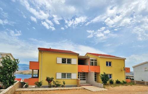 Pag Croatia Traveler Hotel Booking.com