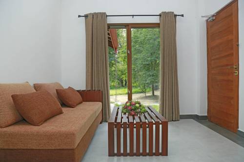 Tissamaharama Sri Lanka Traveller Hotel Gutscheincode Booking.com