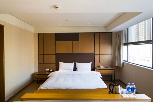Shanghai China Traveler Hotel Booking.com
