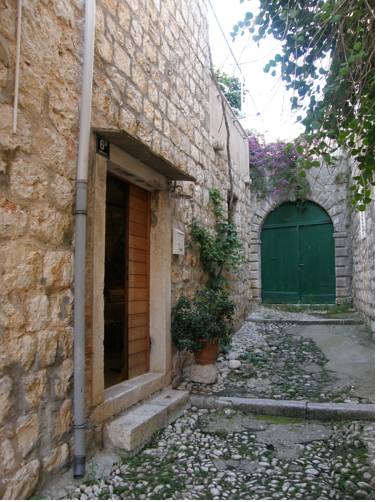 Vis Kroatien Traveller Hotel Gutscheincode Booking.com