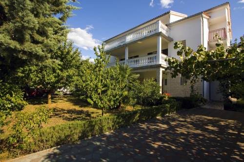 Njivice Kroatien Traveller Hotel Gutscheincode Booking.com