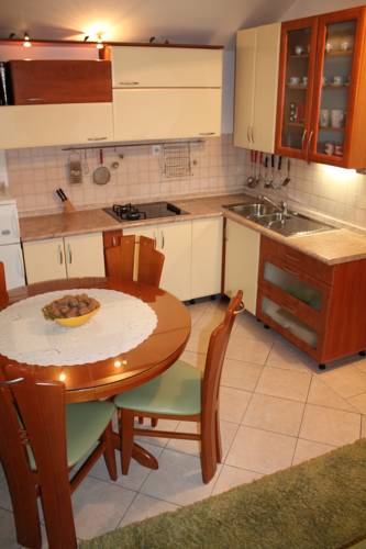 Biograd na Moru Kroatien Traveller Hotel Gutscheincode Booking.com