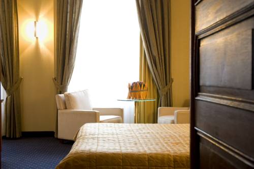 Clervaux Luxemburg Traveller Hotel Gutscheincode Booking.com
