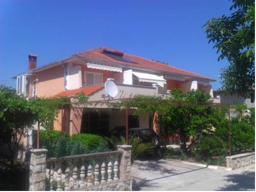 Jelsa Kroatien Traveller Hotel Gutscheincode Booking.com