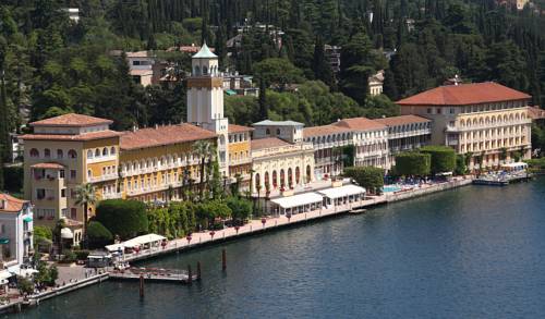 Gardone Riviera Italien Traveller Hotel Gutscheincode Booking.com