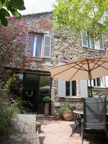 GRIMAUD Frankreich Traveller Hotel Gutscheincode Booking.com