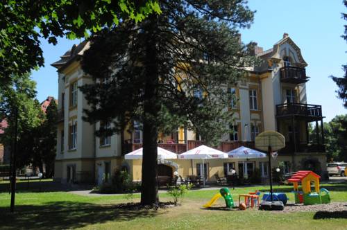 Jelenia Góra Poland Traveler Hotel Booking.com