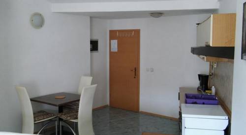 Vodice Kroatien Traveller Hotel Gutscheincode Booking.com