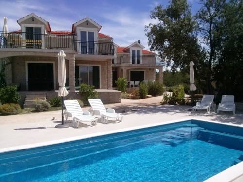 Zablaće, Šibenik Kroatien Traveller Hotel Gutscheincode Booking.com