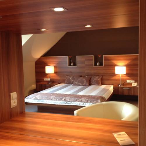 Győr Ungarn Traveller Hotel Gutscheincode Booking.com