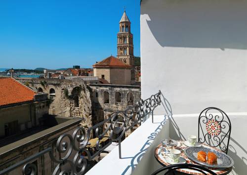 Teilt Kroatien Traveller Hotel Gutscheincode Booking.com