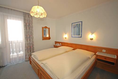 Saalbach Österreich Traveller Hotel Gutscheincode Booking.com