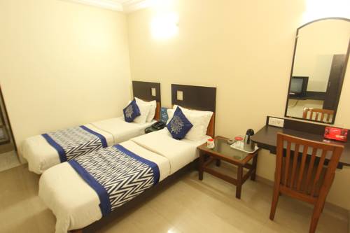 Sūrat Indien Traveller Hotel Gutscheincode Booking.com
