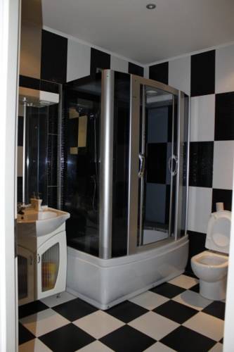 Tiflis Georgia Traveller Hotel Gutscheincode Booking.com