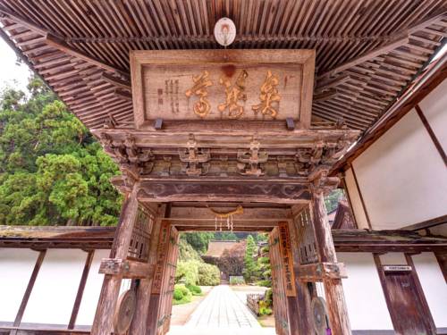 Koyasan Japan Traveller Hotel Gutscheincode Booking.com
