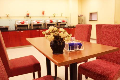 Shanghai China Traveller Hotel Gutscheincode Booking.com
