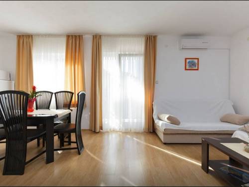 Podstrana Kroatien Traveller Hotel Gutscheincode Booking.com