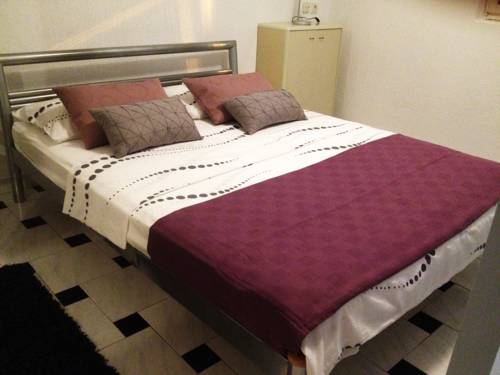 Teilt Kroatien Traveller Hotel Gutscheincode Booking.com
